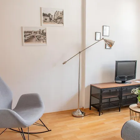 Schoene Ferienwohnung Im Herzen Von Itzehoe Mit Eigenem Eingang Exterior photo