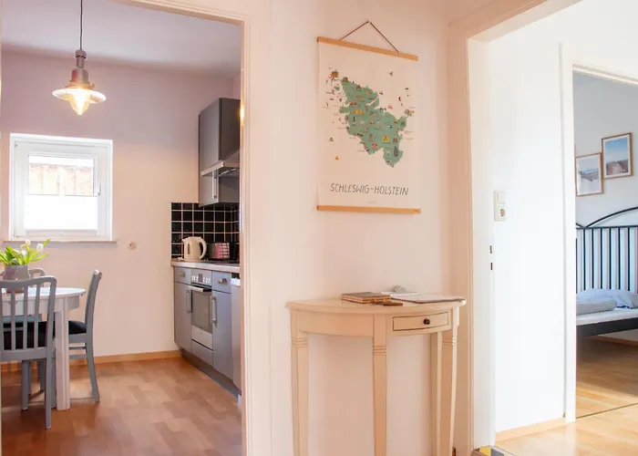 Schoene Ferienwohnung Im Herzen Von Itzehoe Mit Eigenem Eingang